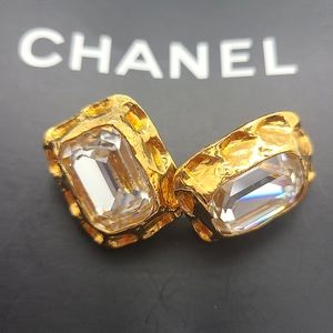 Rare Vitage Chanel Gold Plated Clear Strass Crystal Rectangle Clip On Earrings